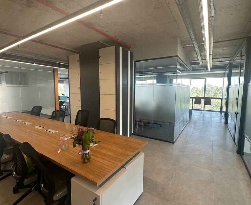 Ofis ve Altyapı